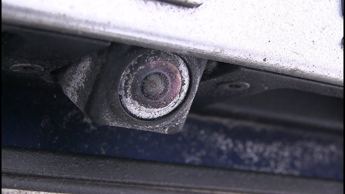 What causes the reverse camera not working