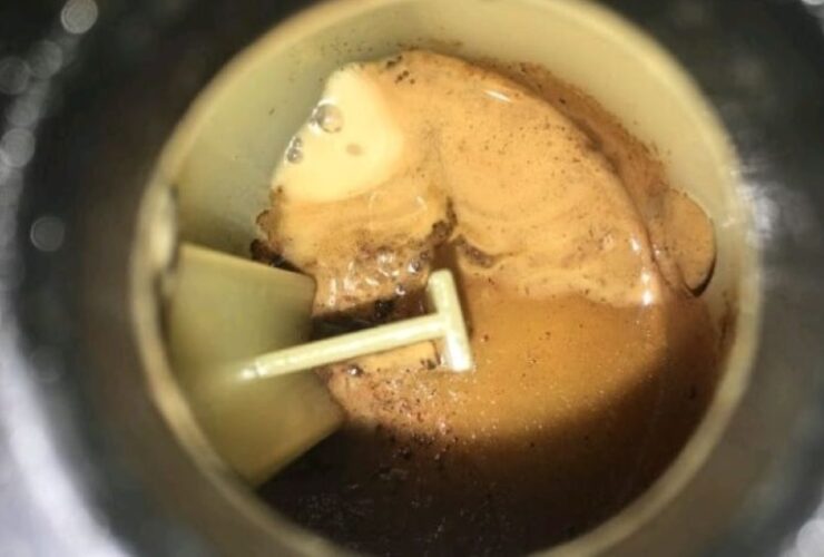 Oil Mixing With Coolant