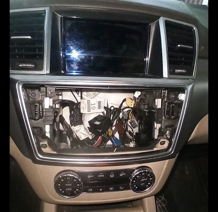 Car Infotainment Screen Not Working