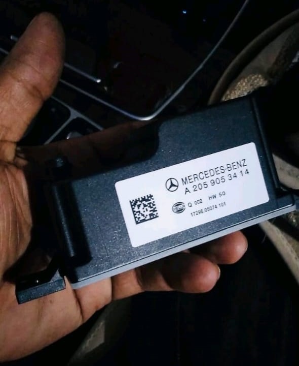 Mercedes Auxiliary Battery Warning