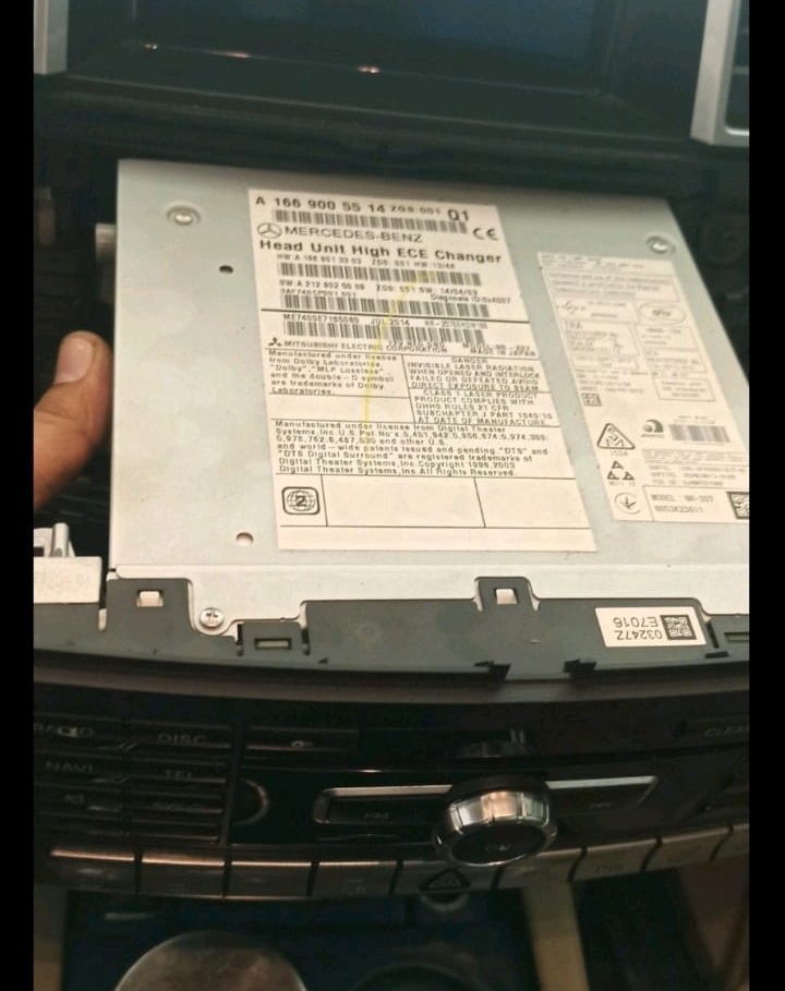 Car Infotainment Screen Not Working