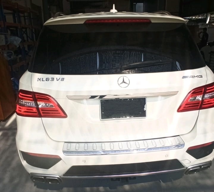 Mercedes-Benz ML63 AMG