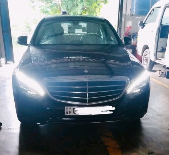 Mercedes Auxiliary Battery Warning