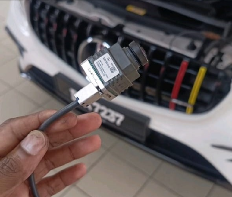 Mercedes Display and Camera Faults